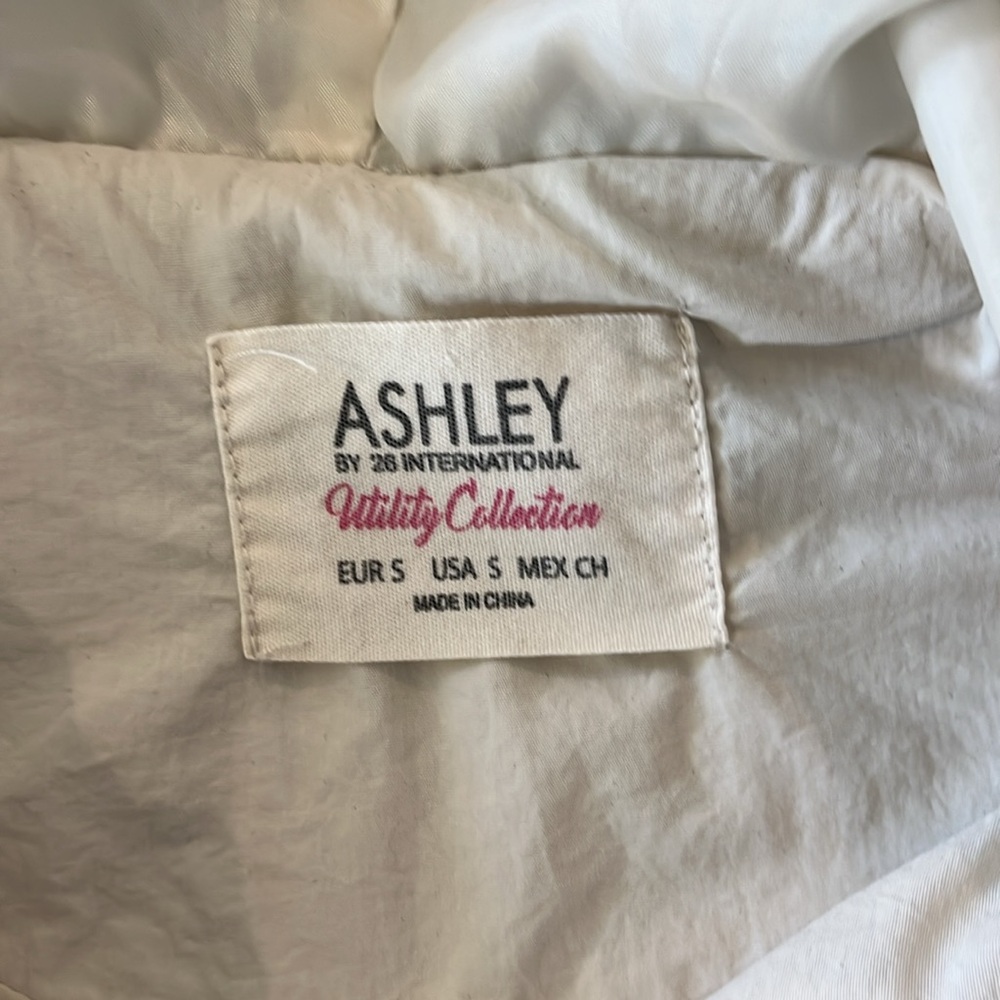 Jacket - Picture 2 of 3